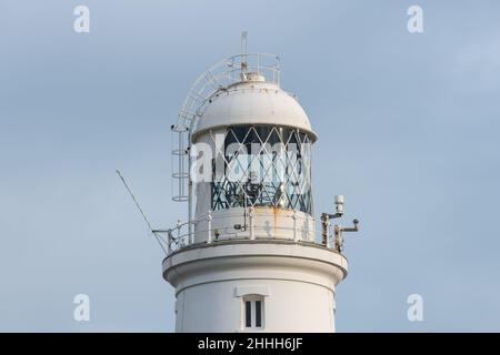 Gros plan sur le sommet du phare de Portland Bill à Dorset Banque D'Images