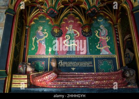 La tombe de l'église datant du 15th siècle du poète John Gower avec des peintures polychromes à la cathédrale de Southwark, Londres, Angleterre, Royaume-Uni Banque D'Images