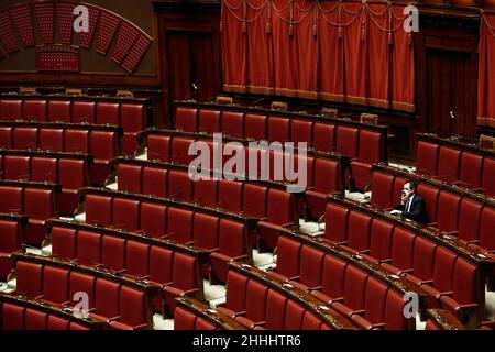 Rome, Italie.24th janvier 2022.Une salle vide due aux mesures anti-covid lors de la première session de vote pour le nouveau Président de la République italienne à la Chambre des députés en plénière.Rome (Italie), 24 janvier 2022Photo Pool Matteo Minnella Insidefoto Credit: Insidefoto srl/Alay Live News Banque D'Images