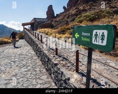 Juan Evora musée du vulcanisme à Boca Tauce, parc national du Teide, Ténérife.Toilettes publiques également sur la route populaire de marche. Banque D'Images