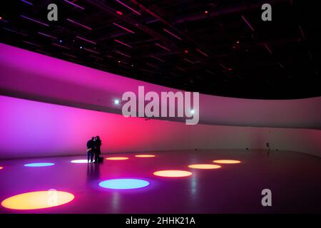 Exposition de lumière du Musée Maat Banque D'Images