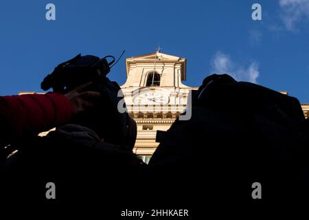 Rome, Italie.24th janvier 2022.Vue du Palais Montecitorio lors du vote pour l'élection du Président de la République italienne (Credit image: © Matteo Nardone/Pacific Press via ZUMA Press Wire) Banque D'Images