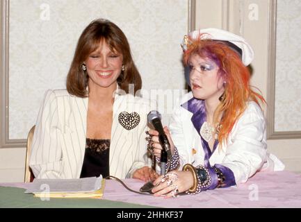 Cyndi Lauper 1985 crédit: Ralph Dominguez/MediaPunch Banque D'Images