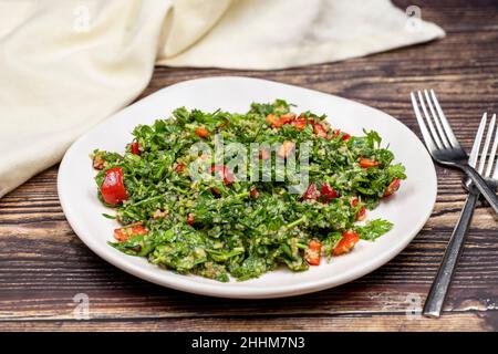 Ingrédients crus cuisson salade tabouli vue horizontale.Une alimentation saine Banque D'Images