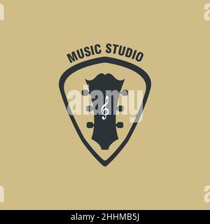 Design innovant du logo du studio de musique avec tête de guitare et illustration de sélection Illustration de Vecteur