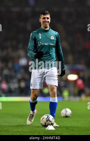 BLACKBURN, ROYAUME-UNI.JAN 24th Daniel Ayala de Blackburn Rovers avant le match de championnat Sky Bet entre Blackburn Rovers et Middlesbrough à Ewood Park, Blackburn, le lundi 24th janvier 2022.(Credit: Eddie Garvey | MI News) Credit: MI News & Sport /Alay Live News Banque D'Images