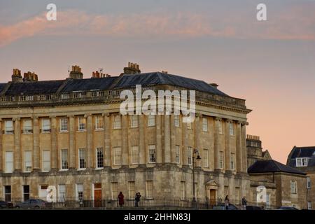 heure d'or d'hiver dans la salle de bain Banque D'Images