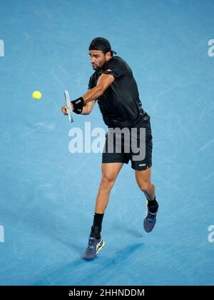 Melbourne, Australie.25th janvier 2022.MATTEO BERRETINI (ITA) en action à l'Open d'Australie de 2022 le mardi 2022 janvier, Melbourne Park crédit: Corleve/Alay Live News Banque D'Images