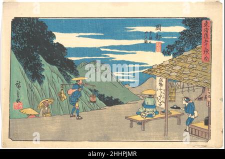 Okabe ca.1842 Utagawa Hiroshige japonais parmi les nombreuses séries Hiroshige conçu à la suite du grand succès de ses cinquante-trois premières stations de la T?kaid?, l'une des plus belles est celle publiée au début de l'ère Kaei (1848–1854), communément appelé le 'Gyosho (style cursif) T?kaid?'après le style calligraphique des titres.Ici, le col de montagne à Okabe, la vingt-deuxième station sur la route dans les montagnes à l'ouest de la baie de Suruga est représenté dans un style qui pourrait également être considéré comme abrégé.Les couleurs brillantes prédominent, rappelant les représentations de ce lieu, le Mont utsu, par RIMP Banque D'Images