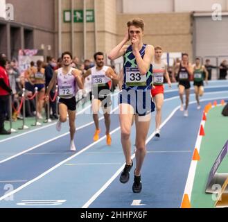 MANCHESTER - ANGLETERRE 23 JANV. 22 : Piers Copeland (GBR) participant à la course masculine 1500m au Boxx United Manchester Indoor Tour, Manchester Regional Banque D'Images