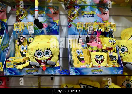 Londres, Royaume-Uni.SpongeBob SquarePants, 68th Toy Fair tenue au centre d'exposition d'Olympia la première suite à la pandémie de COVID -19.Les thèmes du spectacle sont les licences populaires, les jouets éducatifs et le jeu en famille.Crédit : michael melia/Alay Live News Banque D'Images