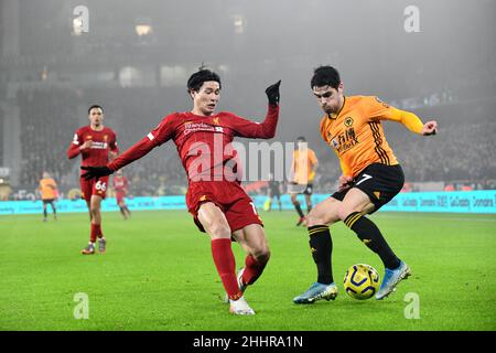 Loups footballeur Pedro Neto et Takumi Minamino de Liverpool.Wolverhampton Wanderers / Liverpool au stade Molineux 23/01/2020 Banque D'Images