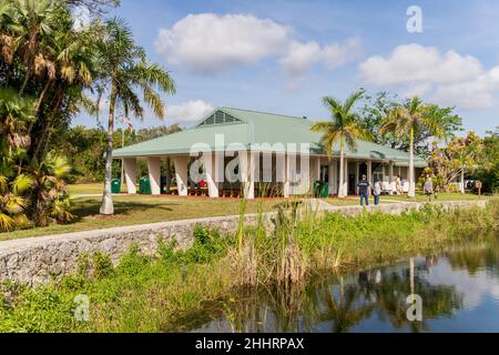 Vue sur Anhinga Trail, Everglades, Floride, États-Unis Banque D'Images