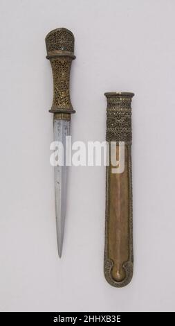 Dagger avec Sheath 18th–19th siècle Indien, Sikkim ou Bhutanais.Poignard avec gaine 31632 Banque D'Images