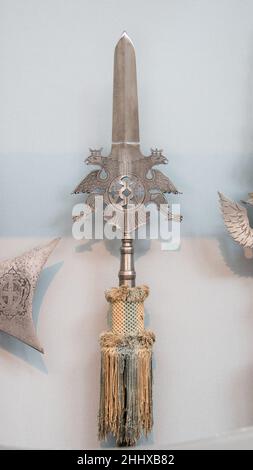 Partisan de la Garde suisse de Friedrich août de Saxe (règne 1694–1733) ca.1725 allemand cette arme du personnel a été portée par les gardes du corps des Prince-Electors de Saxe.Partisan de la Garde suisse de Friedrich août de Saxe (règne de 1694 à 1733) 22201 Banque D'Images