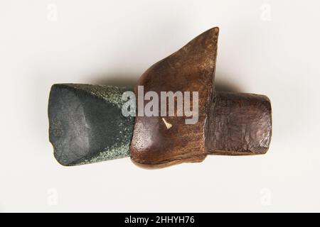 Hachet Suisse.Hache.Suisse.Jadeite (mélange zoisite).Jade Banque D'Images