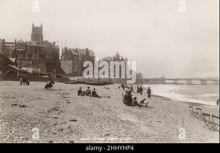 Photographie d'époque, fin 19th, début 20th siècle, vue de Cromer Sands, Cromer, Norfolk Banque D'Images