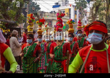 Kolkata, Inde.26th janvier 2022.L'Inde est le jour de la République chaque année, cette année, le pays célèbre sa Journée de la République de 73rd.Le 26 janvier 1950 la Constitution indienne est entrée en vigueur et l'Inde est devenue un État souverain, en la déclarant RépubliqueB. R. Ambedkar a dirigé le Comité de rédaction de la Constitution.En outre, la Journée de la Constitution est célébrée en Inde le 26 novembre de chaque année, comme le 26 novembre 1949, l'Assemblée constituante de l'Inde a adopté la Constitution de l'Inde.(Photo de Sudip Chanda/Pacific Press) Credit: Pacific Press Media production Corp./Alay Live News Banque D'Images