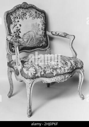 Fauteuil (partie d'un ensemble de neuf) milieu du 18th siècle tapisserie tissée à Aubusson.Fauteuil (partie d'un ensemble de neuf) 239167 Banque D'Images