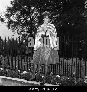 Sophia Loren, qui sera avec Peter Sellers dans la production Dimitri de Grunwald.« The Millionairess » basé sur le jeu de George Bernard Shaw.18th mai 1960. Banque D'Images