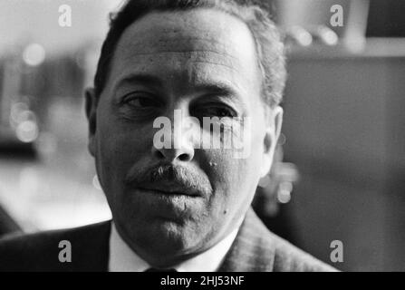 Tennessee Williams à Londres, le jeudi 14th mai 1959. Banque D'Images