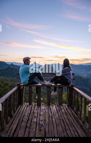 Mae Hong son Thailand, Ban Jabo Noodle House, Ban Jabo, Mae Hong son, Thailand. Vue sur la montagne, Morning Mist Viewpoint Pha Mok Baan Jabo, dans la province de Mae Hong son Thailand, Baan Jabo. Banque D'Images