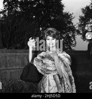 Sophia Loren, qui sera avec Peter Sellers dans la production Dimitri de Grunwald.« The Millionairess » basé sur le jeu de George Bernard Shaw.18th mai 1960. Banque D'Images