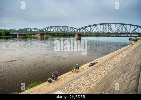 Torun, Pologne - 11 août 2021.Pont Jozef Pilsudski Banque D'Images