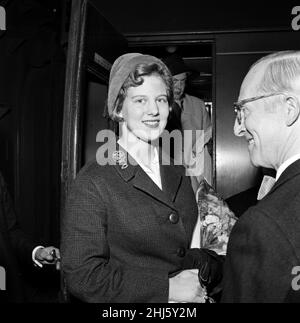 La princesse Margrethe du Danemark arrive à Londres pour étudier à Cambridge.2nd octobre 1960. Banque D'Images