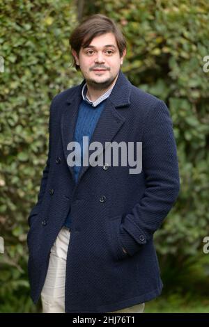 Rome, Italie.26th janvier 2022.Francesco Russo participe à la photocall de la série Rai tv l'amica géniale Storia di chi fugge e di chi resta au jardin de Rai Viale Mazzini.Crédit : SOPA Images Limited/Alamy Live News Banque D'Images