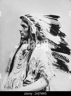 Photo antique et vintage - Native american / Indian / American Indian Chief Paupukkeewis, Iroquois adopté par Ouibiways. Detroit Publishing Co 1903. Banque D'Images