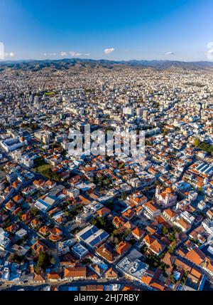 Vue panoramique aérienne du centre historique de Limassol, Chypre Banque D'Images