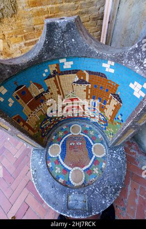 Extérieur du château historique de Serracapriola, dans la province de Foggia, Apulia, Italie Banque D'Images