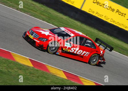 Circuit de Mugello, Italie 2 mai 2008 : Gary Paffett en action avec AMG Mercedes C-Klasse 2007 de l'équipe de sports automobiles Persson pendant la course de DTM à Mugello CIR Banque D'Images