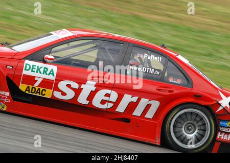 Circuit de Mugello, Italie 2 mai 2008 : Gary Paffett en action avec AMG Mercedes C-Klasse 2007 de l'équipe de sports automobiles Persson pendant la course de DTM à Mugello CIR Banque D'Images