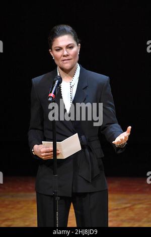 La princesse Victoria assiste à la remise de bourses de la Fondation Micael Bindefeld à la mémoire de l'Holocauste, Théâtre dramatique royal, Stockholm Foto Claudio Bresciani / TT kod 10090 Banque D'Images
