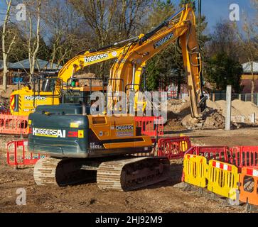 Tout simplement au Royaume-Uni, travaux au sol, empilage, entrepreneurs, fondations d'empilage emplacement à quai pour la nouvelle maison de soins en résidence à Preston Lancashire. Banque D'Images