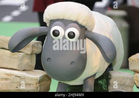 Shaun the Sheep, première européenne de Shaun the Sheep the Movie, vue West End, Leicester Square, Londres.ROYAUME-UNI Banque D'Images