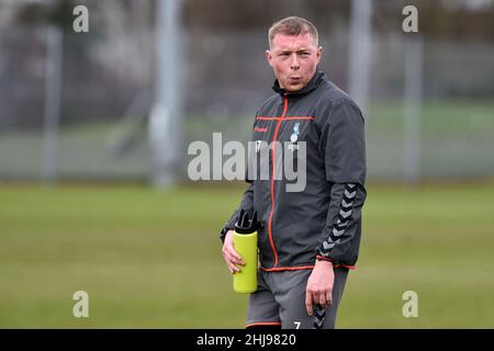 OLDHAM, ROYAUME-UNI.JAN 27th Nicky Adams d'Oldham Athletic lors de l'entraînement à Chapel Road, Oldham, le jeudi 27th janvier 2022.(Credit: Eddie Garvey | MI News) Credit: MI News & Sport /Alay Live News Banque D'Images