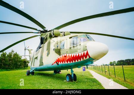 Hélicoptère de transport multi-usages russe soviétique mi-26 Banque D'Images