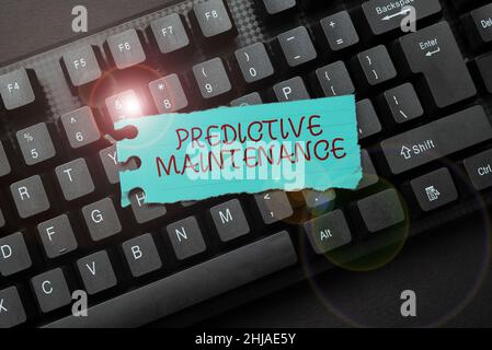 Texte indiquant la maintenance prédictive de l'inspiration.Vitrine d'affaires conçue pour aider à déterminer l'état de l'équipement idées de programme de traitement de texte Banque D'Images