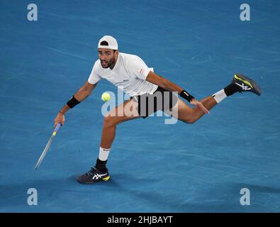 Melbourne, Australie.28th janvier 2022.Open d'Australie Melbourne Park Day 12 2/01/2022 Matteo Berrettini (ITA) perd dans la demi-finale masculine Credit: Roger Parker/Alay Live News Banque D'Images