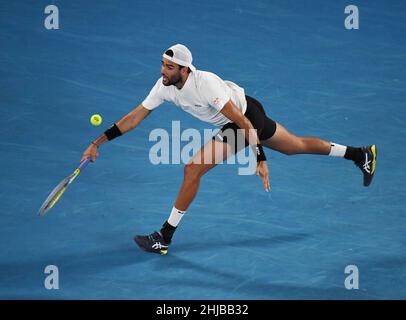 Melbourne, Australie.28th janvier 2022.Open d'Australie Melbourne Park Day 12 2/01/2022 Matteo Berrettini (ITA) perd dans la demi-finale masculine Credit: Roger Parker/Alay Live News Banque D'Images