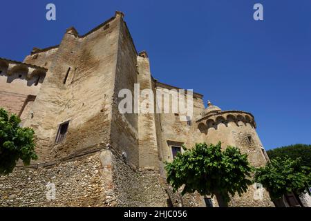 Extérieur du château historique de Serracapriola, dans la province de Foggia, Apulia, Italie Banque D'Images
