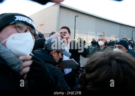 Turin, Italie.28th janvier 2022.Examen médical pour le nouveau joueur de Juventus Dusan Vlahovic le 28 janvier 2022 à Turin, Italie - photo Nderim Kaceli/DPPI crédit: DPPI Media/Alamy Live News Banque D'Images