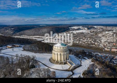 vue aérienne de befreiungshalle kelheim dans le parc naturel altmühltal, bavière, allemagne Banque D'Images