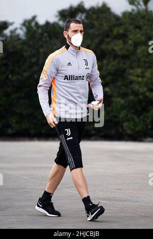 Turin, Italie.28th janvier 2022.Leonardo Bonucci arrive au J Medical.Credit: Nicolò Campo/Alay Live News Banque D'Images