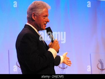 L'ancien président Bill Clinton à l'Initiative mondiale Clinton, le 16 septembre 2005 à New York. Banque D'Images