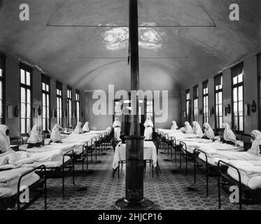 Service de tuberculose de l'hôpital Hask√∂y pour femmes de Constantinople (Istanbul).Abdullah FR√©res, photographe.Pris entre 1880 et 1893. Banque D'Images