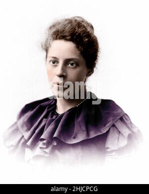 Dorothea Klumpke Roberts, vers 1886.Klumpke (1861-1942) était un astronome américain travaillant en France.Elle a été directrice du Bureau des mesures de l'Observatoire de Paris et a été faite Chevalier de la√©gion d'Honneur.En 1889, elle devient la première récipiendaire du Prix de Dames de la Société des Astronomie de France.En 1893, elle est nommée Officier d'académicien de l'Académie des Sciences de Paris, une première pour une femme.Colorisé. Banque D'Images